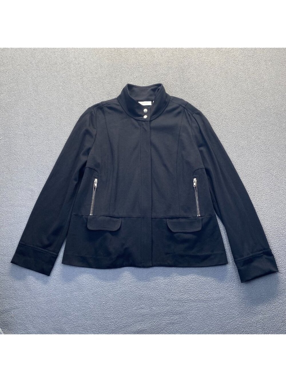 Chicos Blazert Jacket Size 2 Black Full Zip Lightweight Travel,Stretch,Pockets
